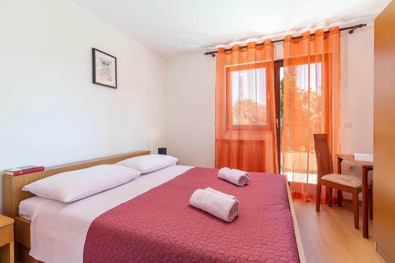 Apartments Rita Poreč Buitenkant foto