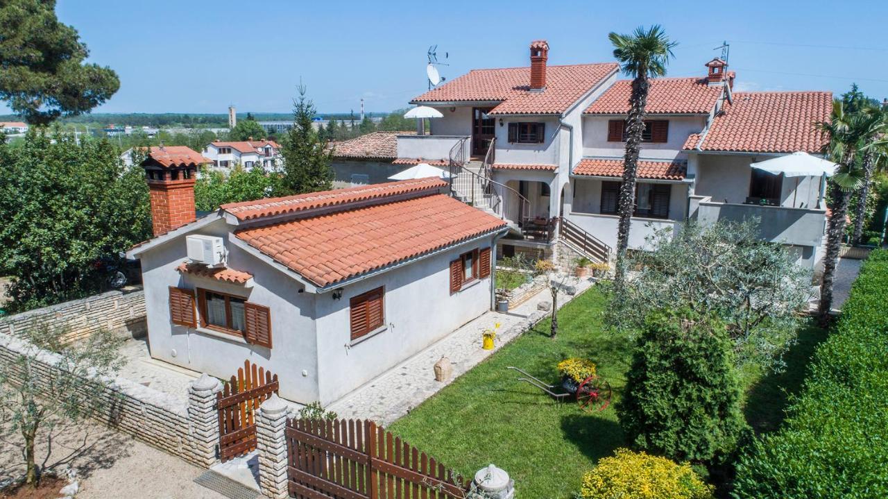 Apartments Rita Poreč Buitenkant foto