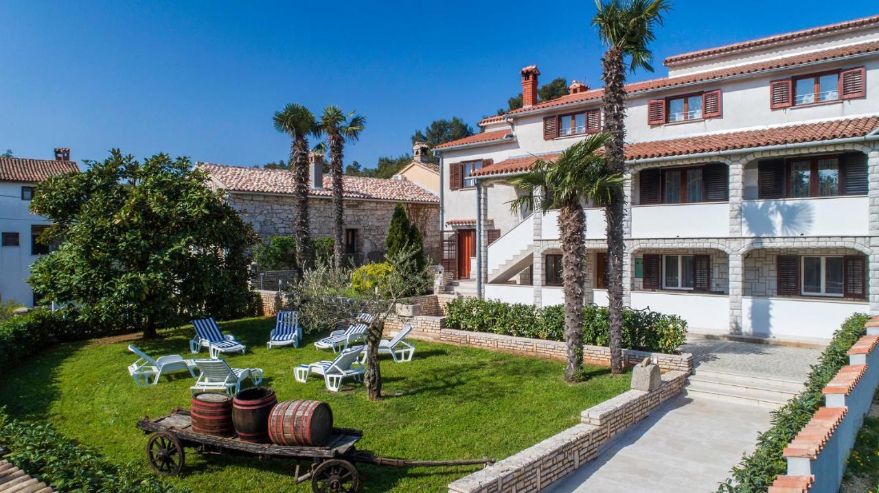 Apartments Rita Poreč Buitenkant foto